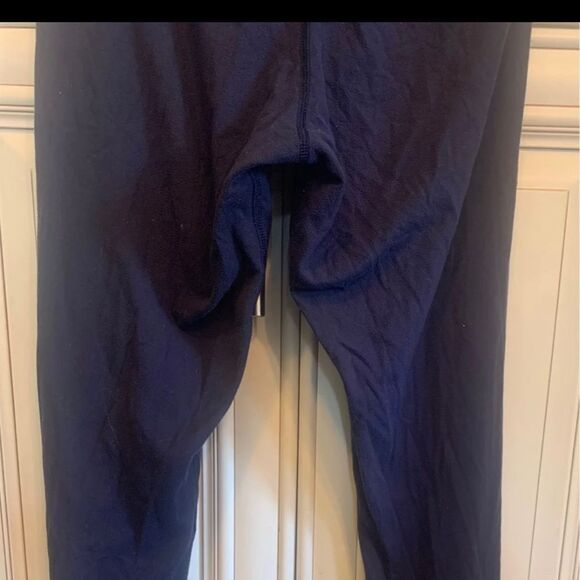 Lululemon High-Waist Airlift Legging Sz 6 - Picture 1 of 10